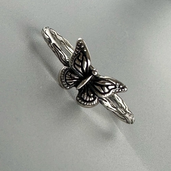 Sterling Silver Butterfly Ring - Picture 3 of 13